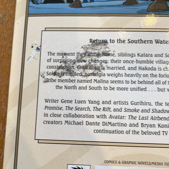 Avatar: The Last Airbender Graphic Novels Set - Picture 3 of 7